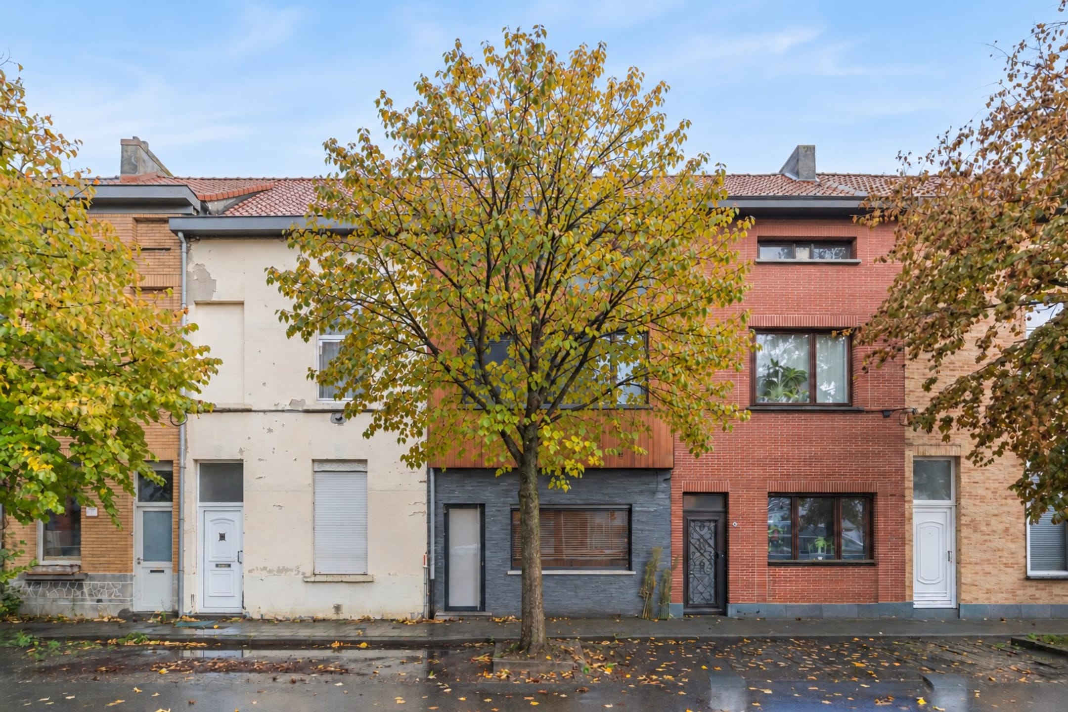 4-cameră casă și familie unică de 112 m²