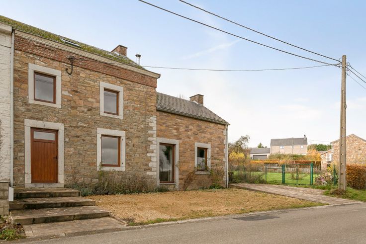 23 MAISONS à vendre Marchin (4570)