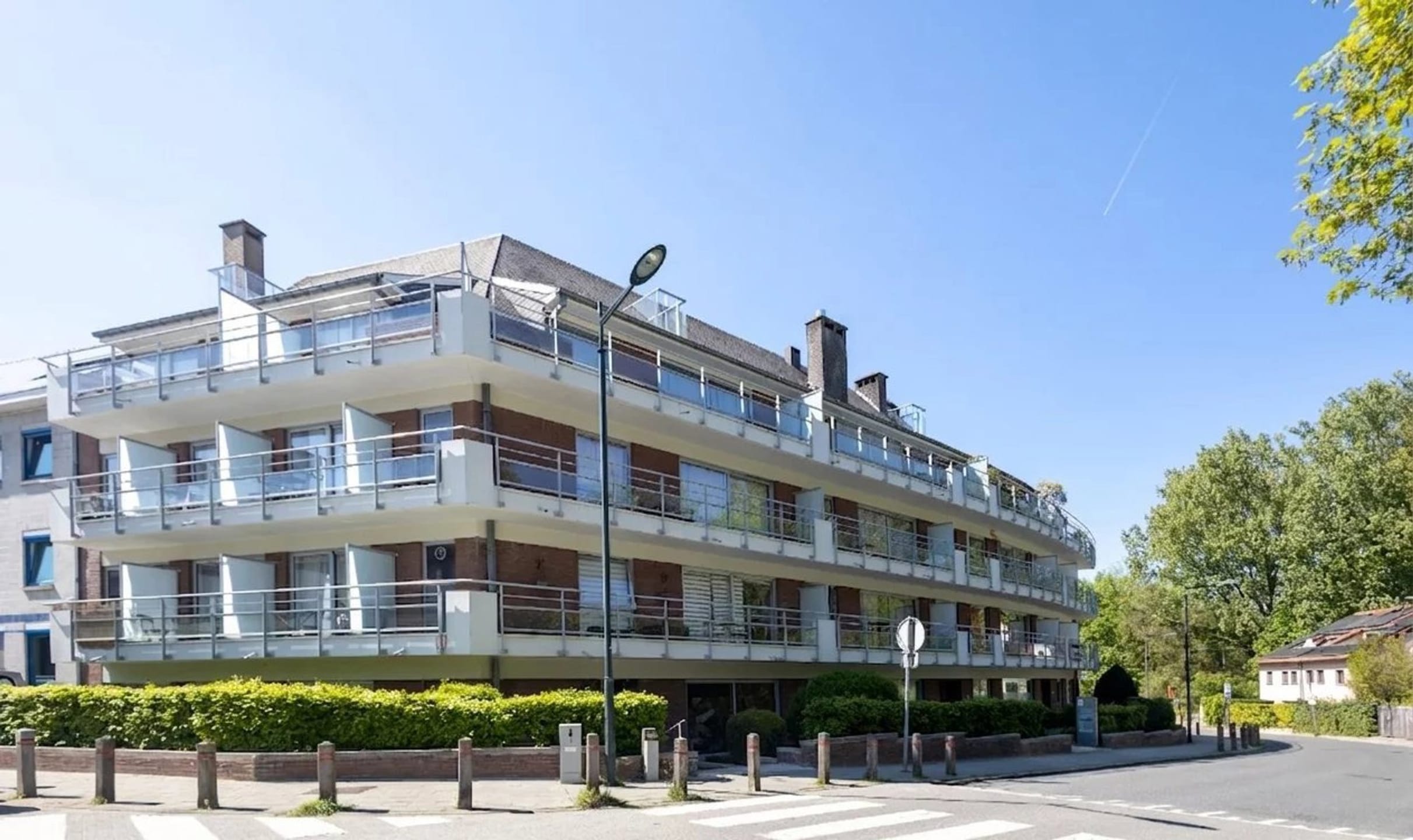 AVENUE CHAPELLE AUX CHAMPS 51