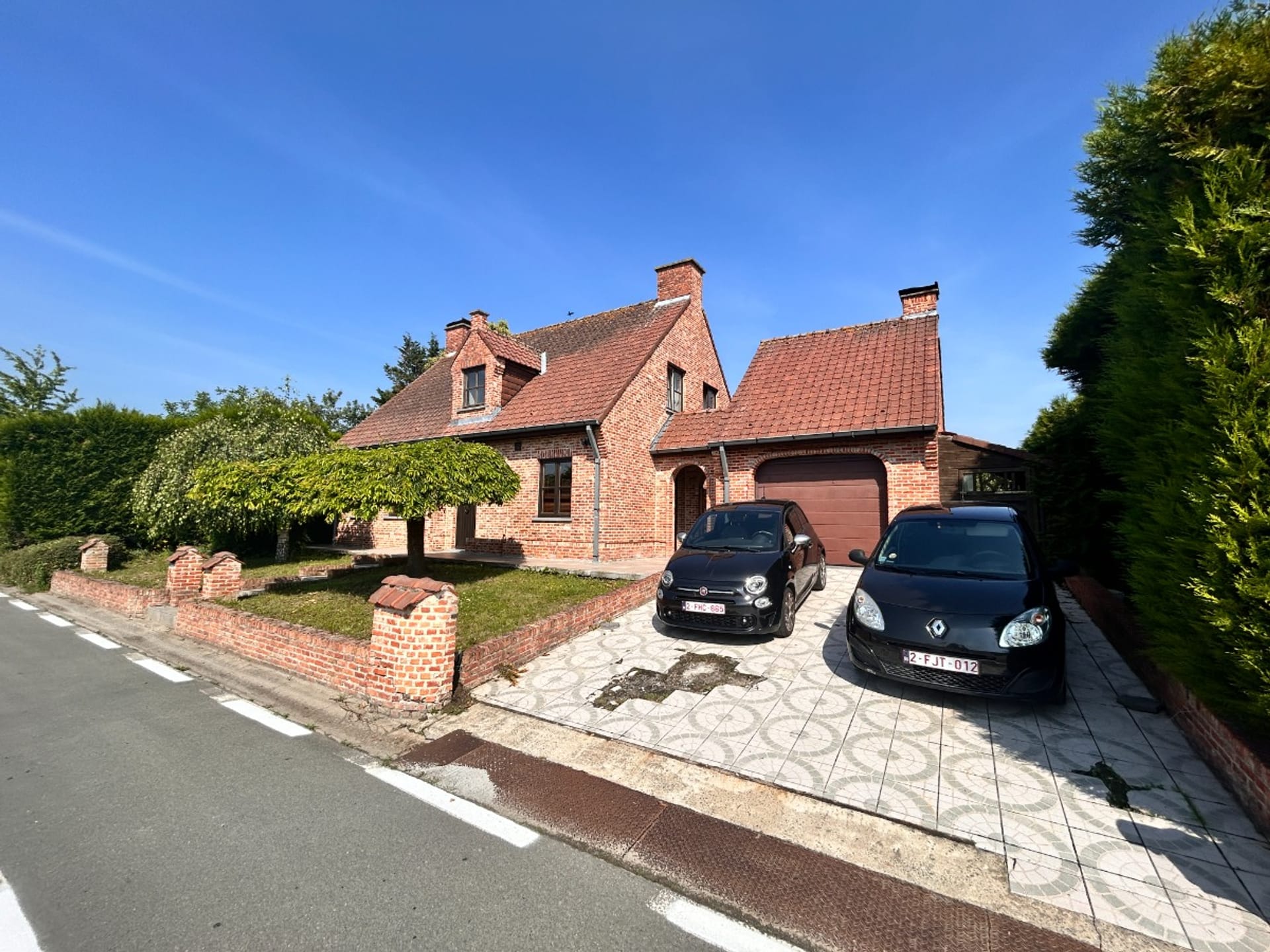 Chaussée de Warneton 256, Bas-Warneton, (7784)