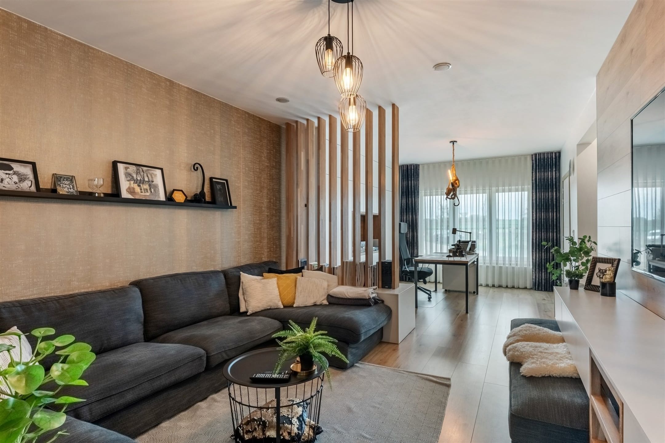 Gerenoveerde woning met polyvalente ruimte