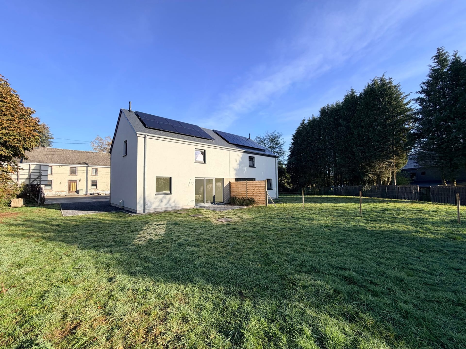 3-kamer huis & een-gezinswoning van 120 m²