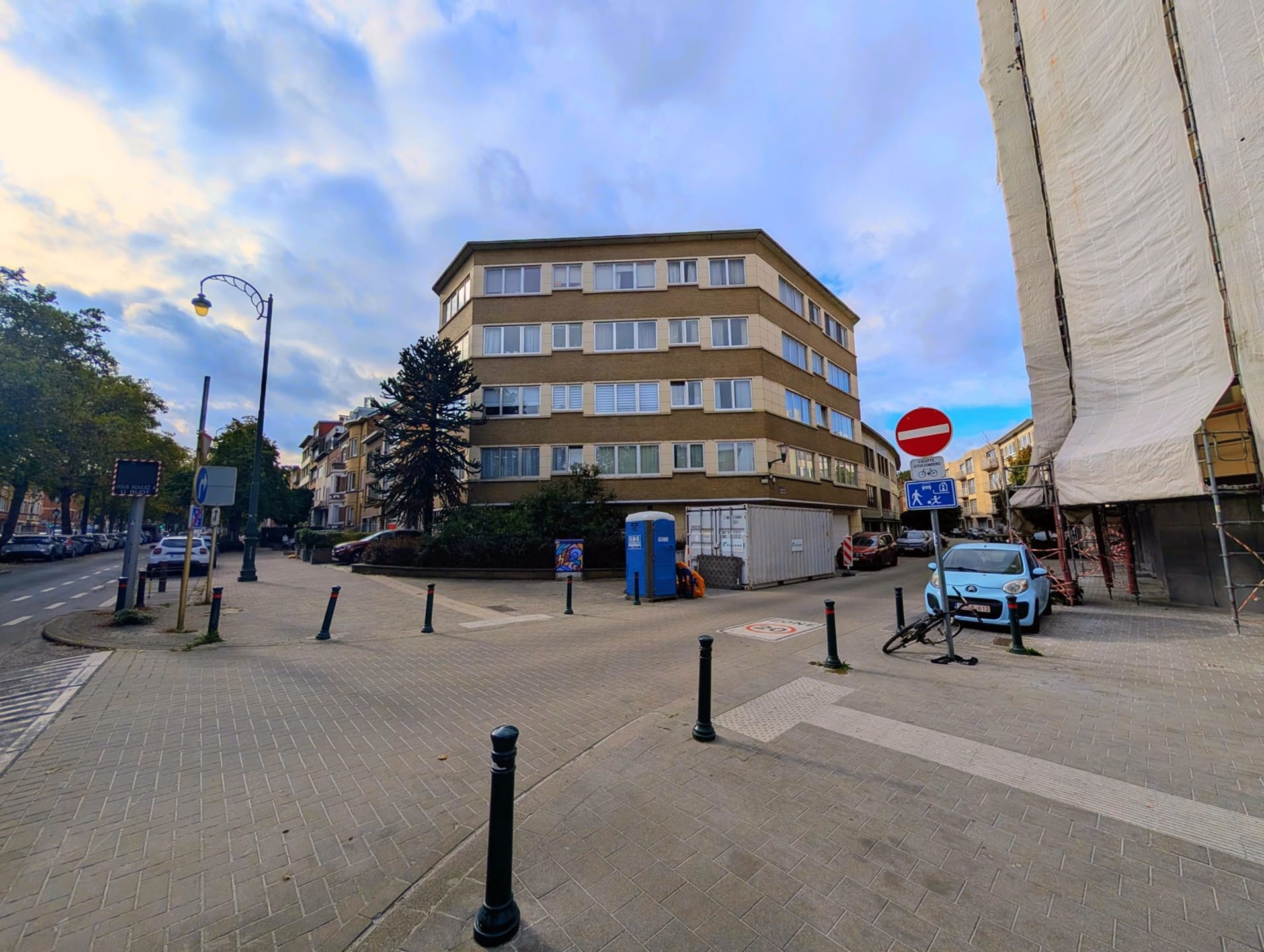 Rue François Couteaux 41