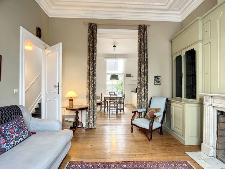 Maison De Maître à Vendre à Etterbeek - 735 000 € - 5 Chambres - 190m² ...