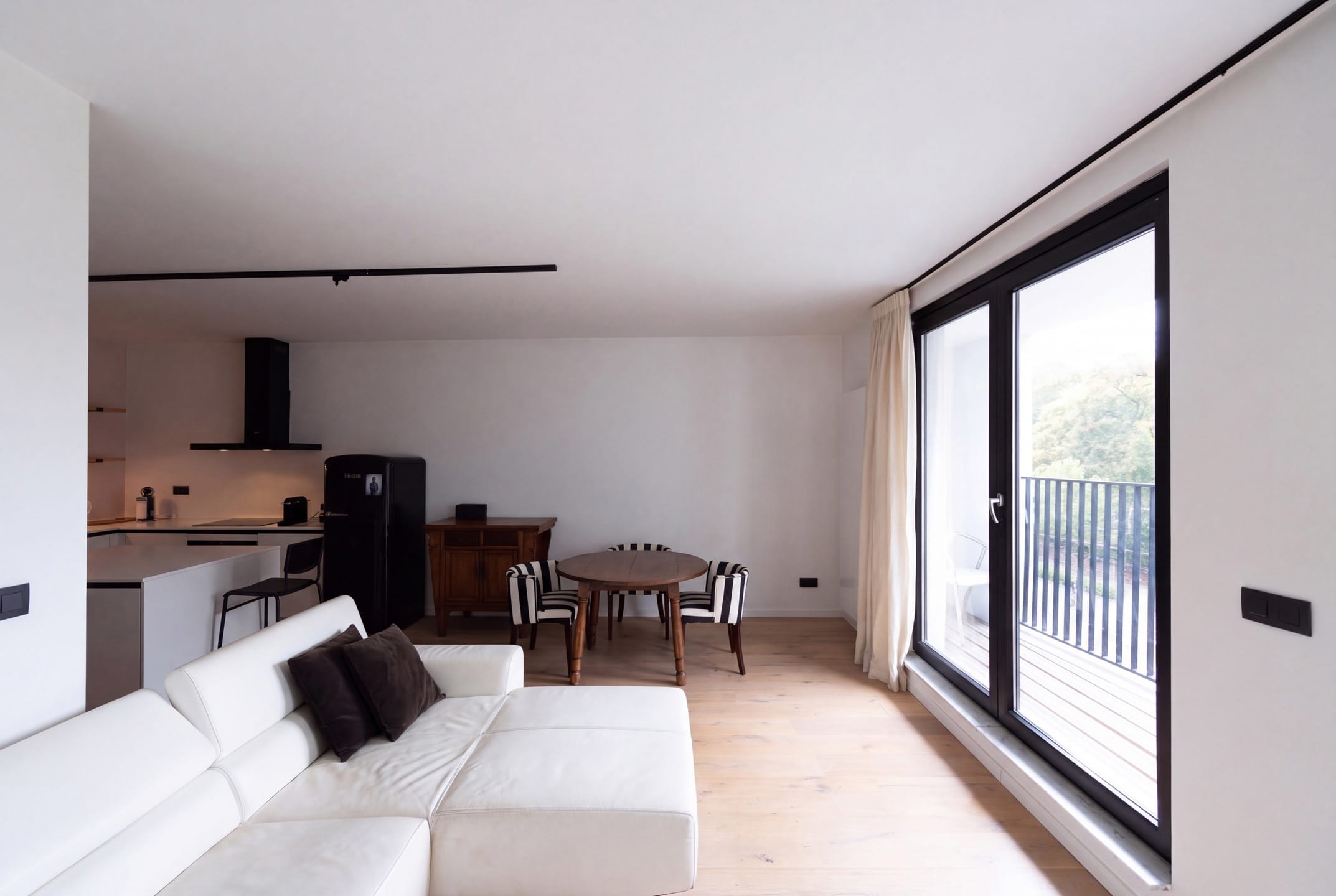 3-cameră apartament de 83 m²