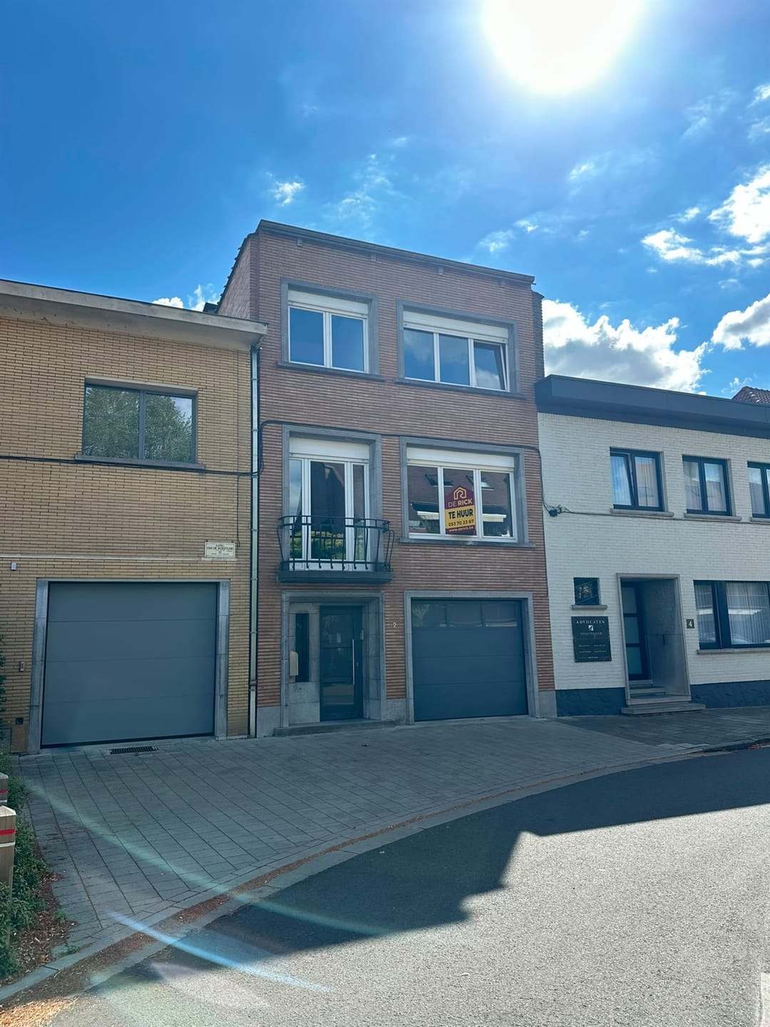 Karel Van de Woestijnestraat 2