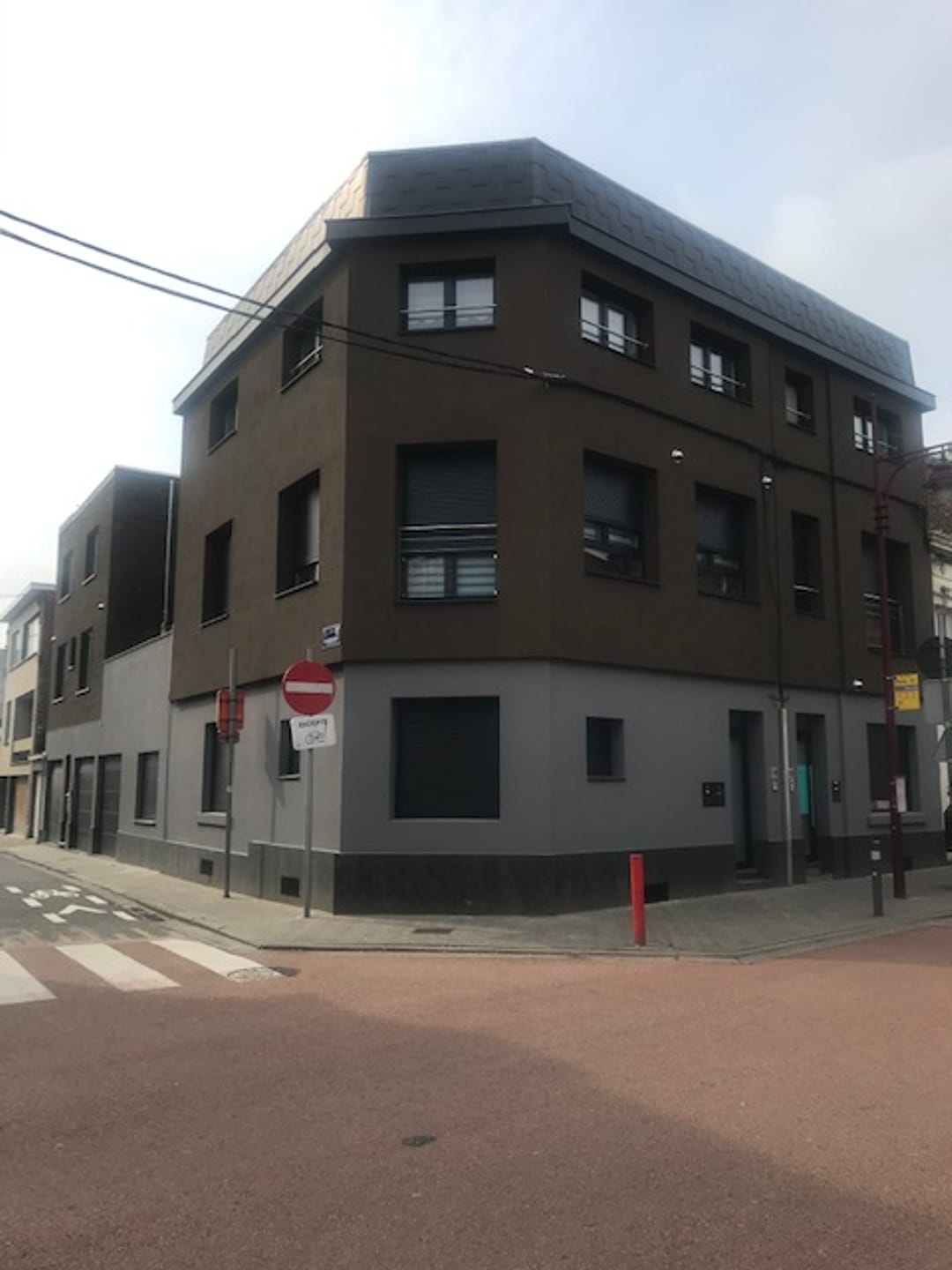 Large Voie 130